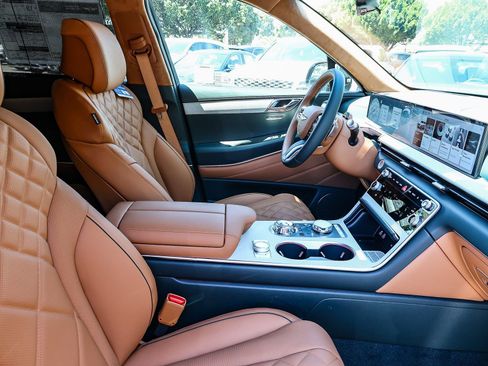 New 2026 Genesis GV80 3.5T Prestige AWD/4WD image 18