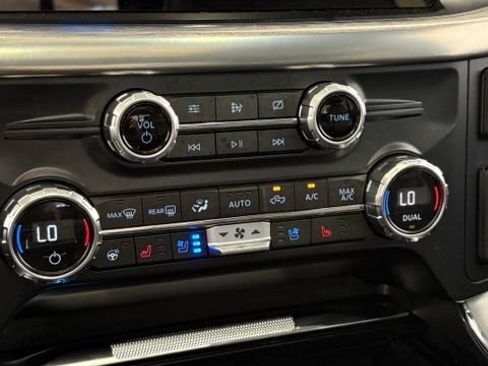 Used 2021 Ford F150 Lariat w/ Equipment Group 502A High AWD/4WD image 45