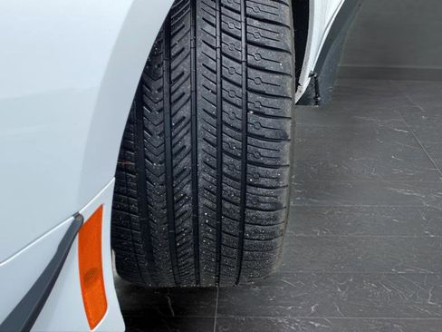 Used 2019 Chevrolet Camaro SS RWD image 37