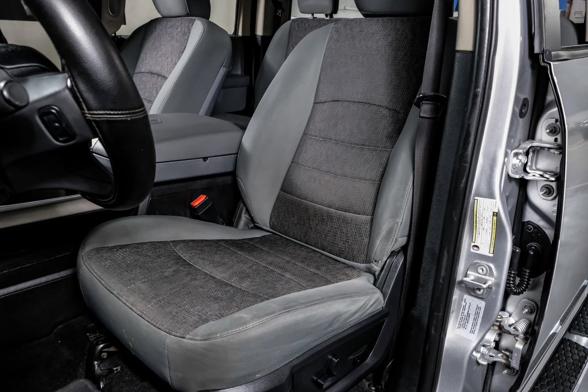 Used 2016 RAM 1500 Lone Star RWD image 27