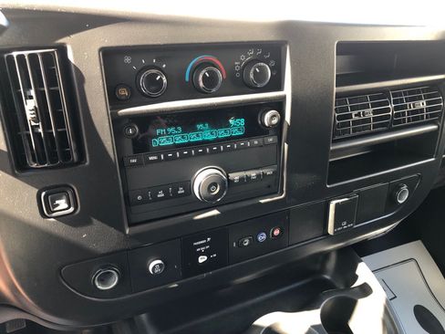 Used 2025 Chevrolet Express 2500 w/ Driver Convenience Package RWD image 26