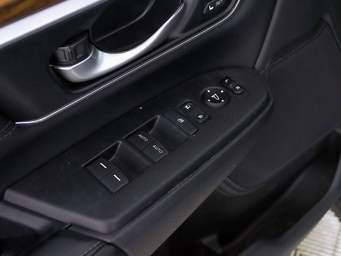 Used 2021 Honda CR-V EX-L image 18