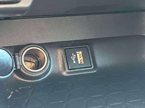 Certified 2023 Toyota RAV4 LE AWD/4WD image 33
