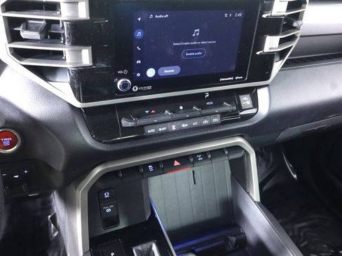 Used 2022 Toyota Tundra SR5 w/ TRD Off-Road Package image 15