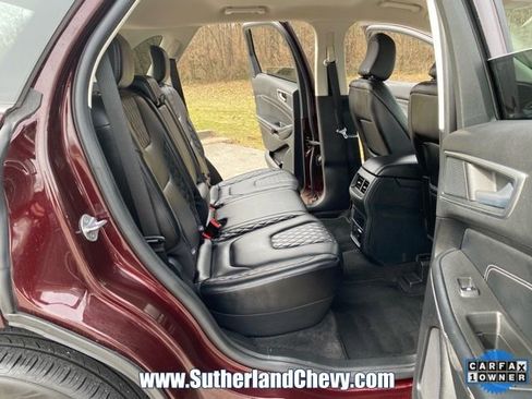 Used 2024 Ford Edge Titanium image 34