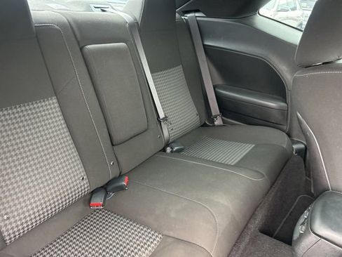 Used 2022 Dodge Challenger GT w/ Driver Convenience Group image 30