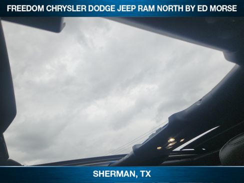 Used 2022 Jeep Wrangler Unlimited Rubicon w/ Xtreme Recon 35" Tire Package AWD/4WD image 19
