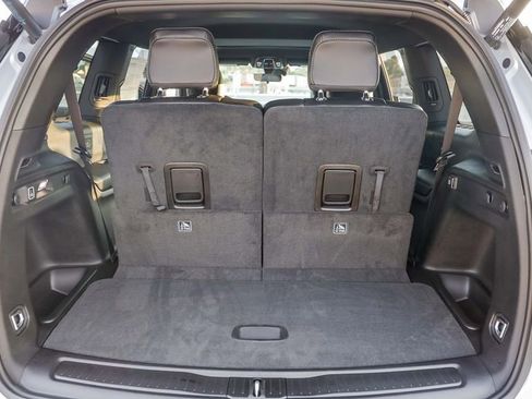 New 2025 Jeep Grand Cherokee L Altitude image 28