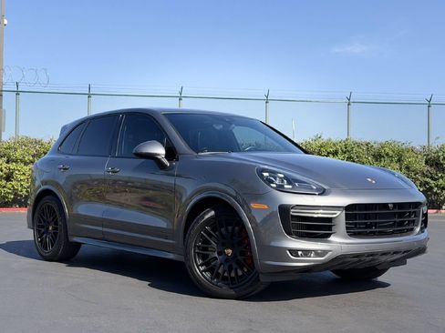 Used 2017 Porsche Cayenne GTS w/ Premium Plus Package AWD/4WD image 2