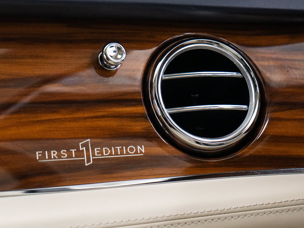 Certified 2022 Bentley Bentayga AWD/4WD image 42