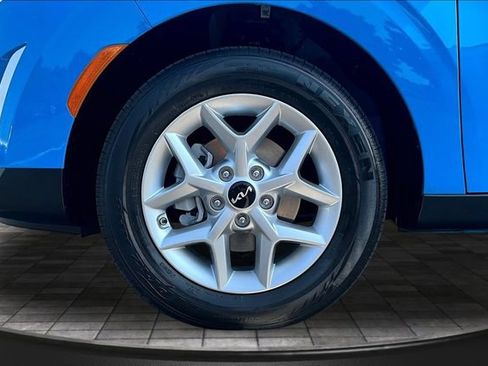 Certified 2025 Kia Soul S FWD image 31