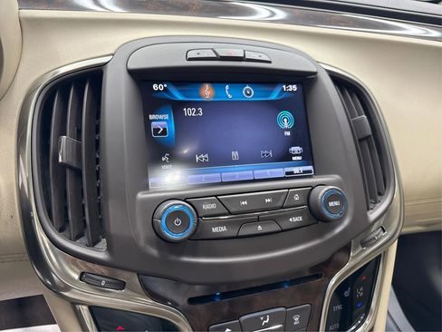 Used 2015 Buick LaCrosse Leather w/ Experience Buick Package FWD image 18