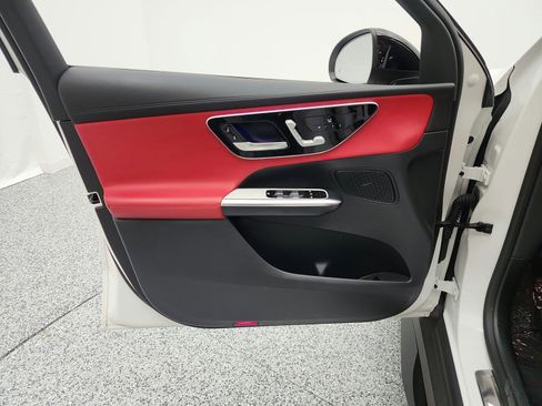 Used 2024 Mercedes-Benz GLC 43 AMG 4MATIC image 15