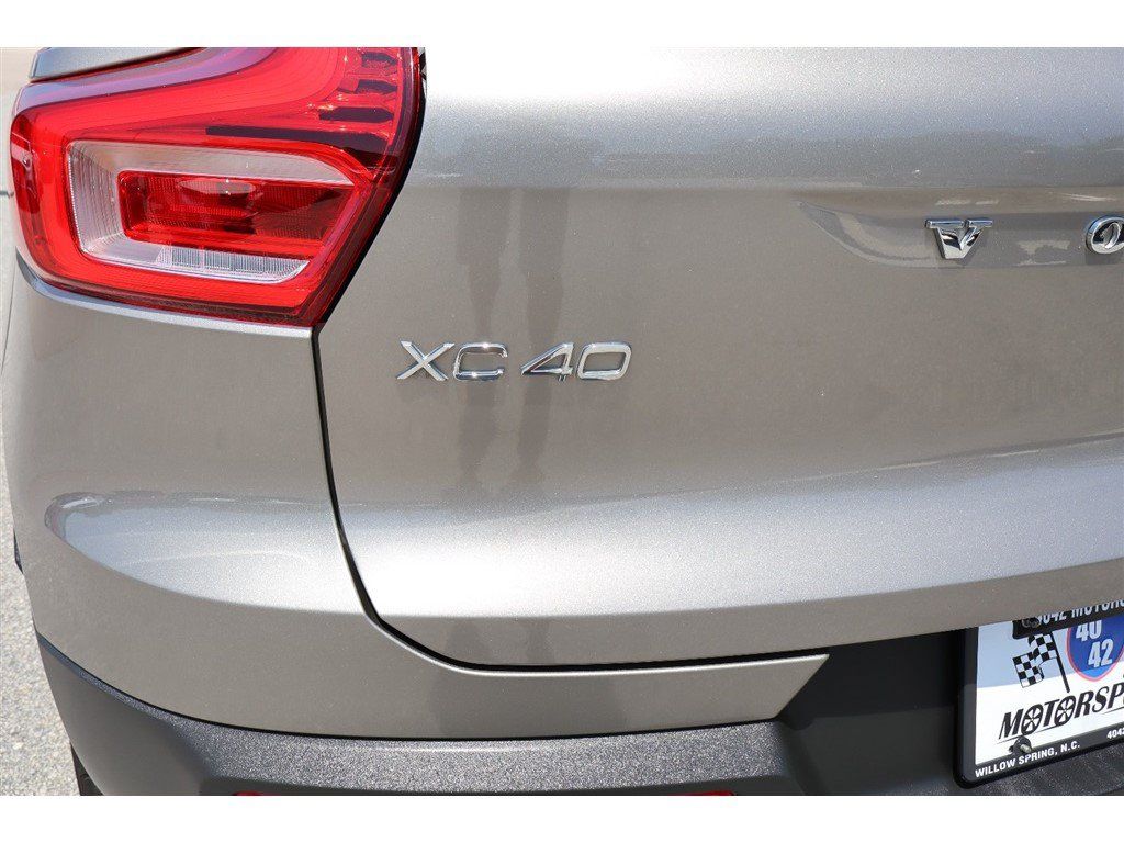 Used 2022 Volvo XC40 T5 Inscription AWD/4WD image 49