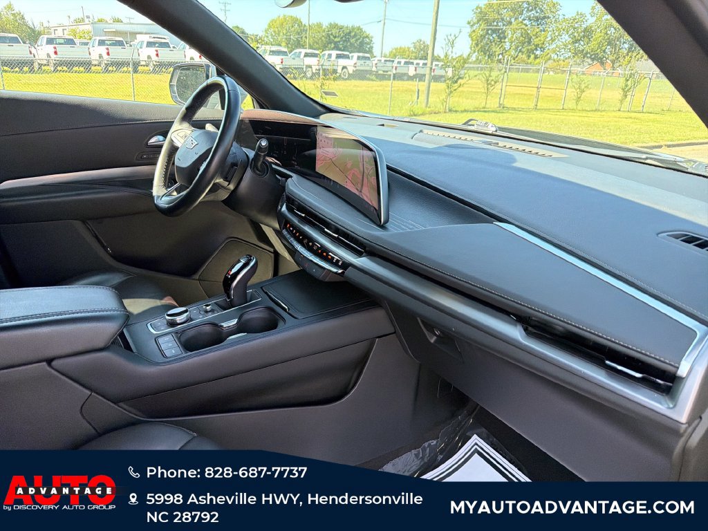 Used 2025 Cadillac XT4 Premium Luxury AWD/4WD image 41