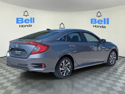 Used 2017 Honda Civic EX image 4