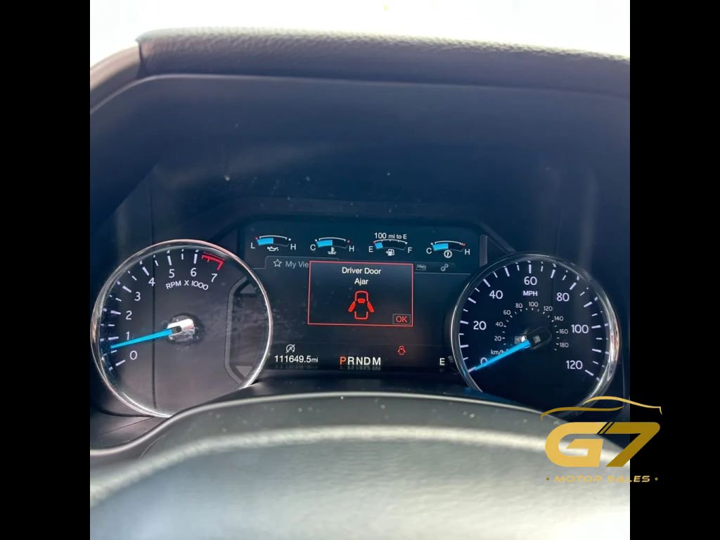 Used 2018 Ford Expedition XLT w/ Equipment Group 202A RWD image 23