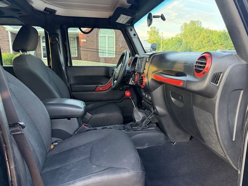Used 2016 Jeep Wrangler Unlimited Sport w/ Trailer Tow Group AWD/4WD image 27