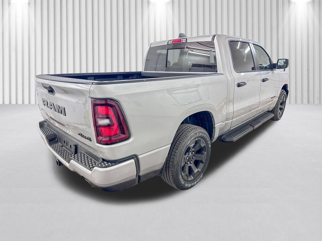 New 2026 RAM 1500 Express AWD/4WD image 5