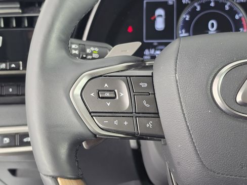 Used 2024 Lexus RX 350 Premium w/ Accessory Package (Z1) FWD image 9