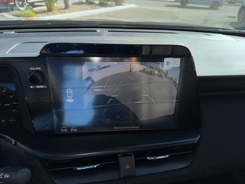 New 2026 Subaru Outback Premium image 24