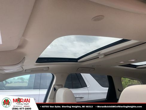 Used 2023 Buick Enclave Essence w/ Experience Buick Package FWD image 4