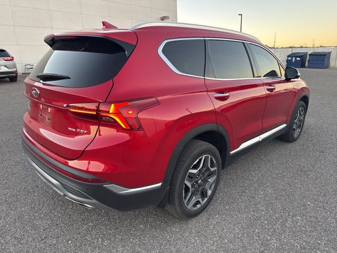 Used 2023 Hyundai Santa Fe Limited w/ Cargo Package image 4