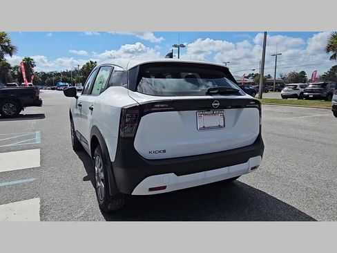 New 2026 Nissan Kicks S FWD image 30
