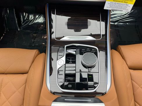 New 2026 BMW X5 xDrive50e AWD/4WD image 11
