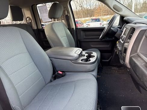 Used 2015 RAM 1500 Express image 10