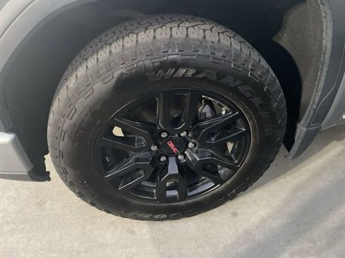 Used 2023 GMC Sierra 1500 Elevation image 5