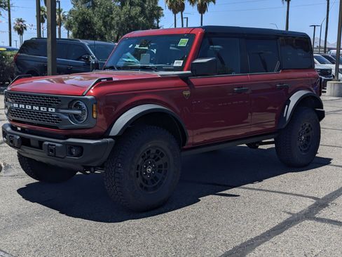 New 2026 Ford Bronco Badlands w/ Sasquatch Package AWD/4WD image 5
