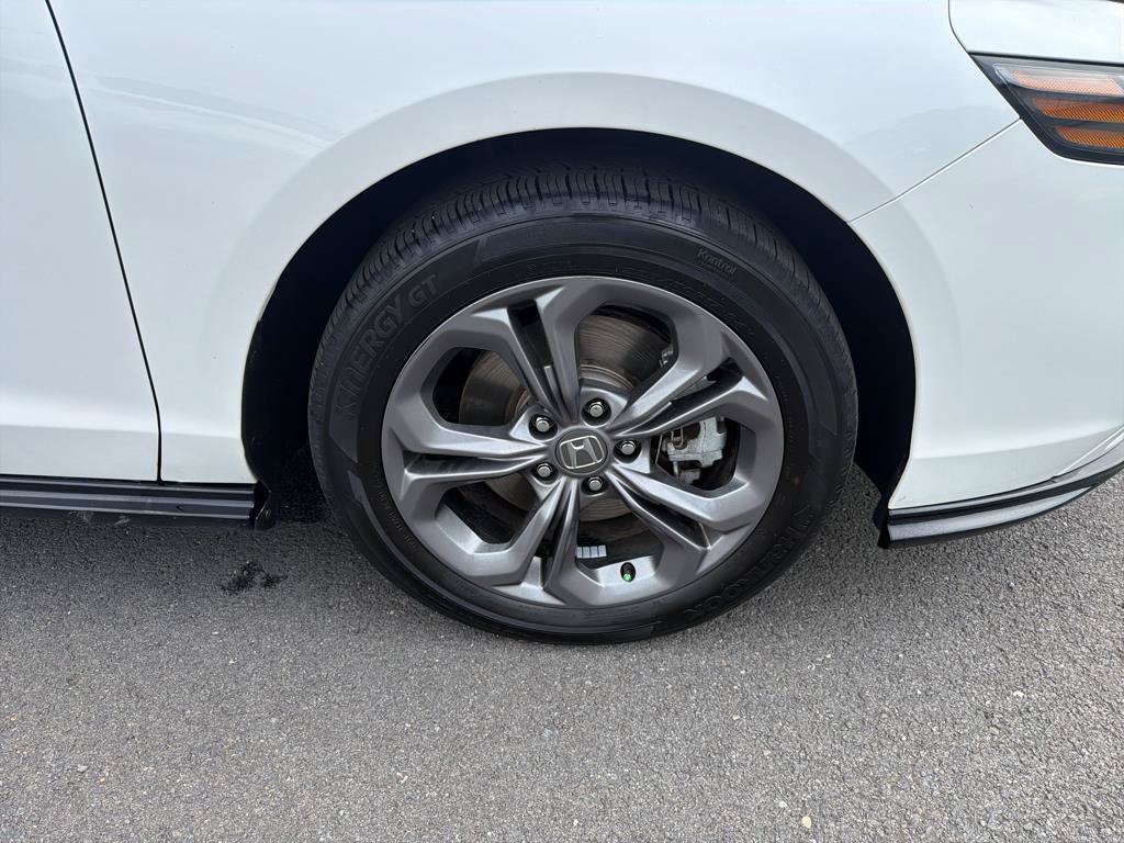 Certified 2025 Honda Accord EX-L image 32