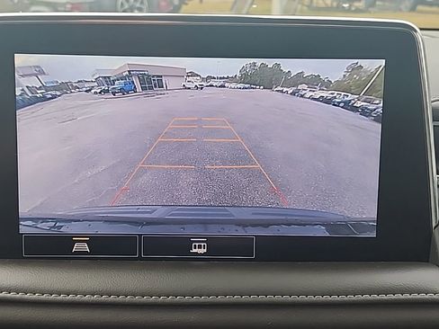 Used 2021 GMC Yukon XL SLT image 35