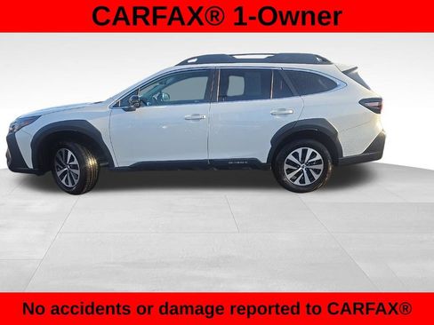 Used 2024 Subaru Outback Premium AWD/4WD image 2