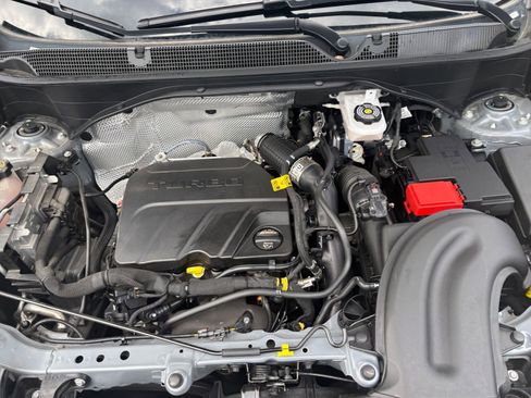 Used 2025 Buick Encore GX Preferred image 30