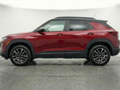 Used 2025 Chevrolet TrailBlazer LT FWD image 5