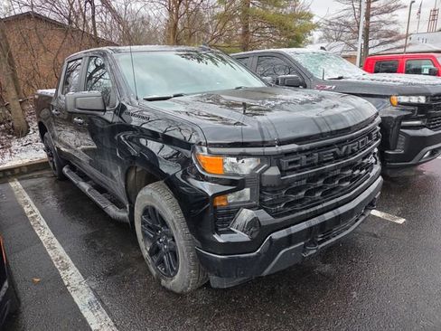 Used 2023 Chevrolet Silverado 1500 Custom w/ Rally Edition image 3