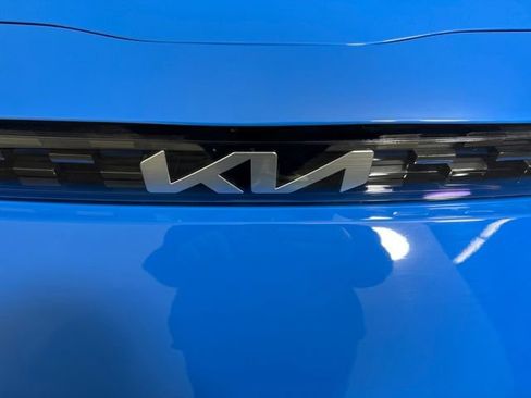 Used 2025 Kia Soul EX image 9