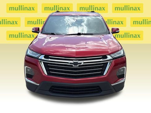 Used 2022 Chevrolet Traverse LT FWD image 22