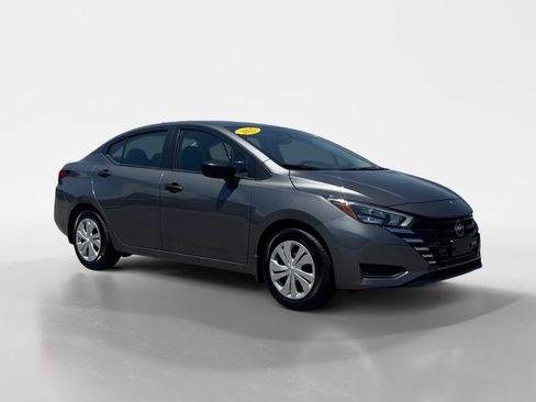 Used 2025 Nissan Versa S w/ Trunk Package FWD image 8