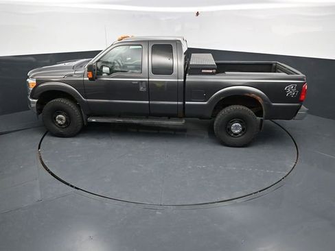 Used 2016 Ford F250 XLT w/ XLT Value Package AWD/4WD image 38