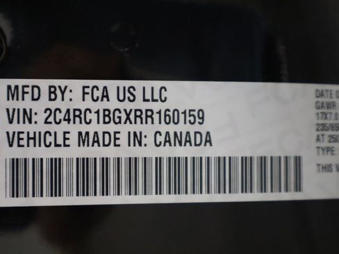 Used 2024 Chrysler Pacifica Touring-L image 20