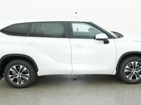 New 2026 Toyota Highlander XLE AWD/4WD image 34