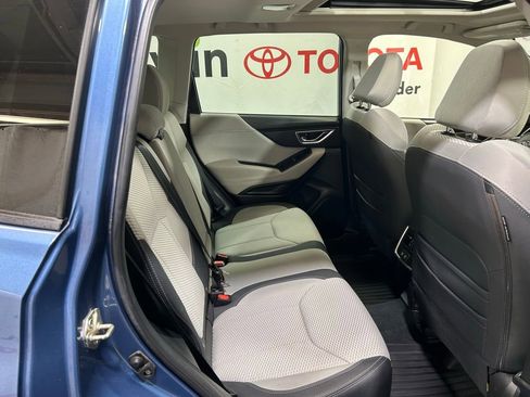 Used 2020 Subaru Forester Premium image 16