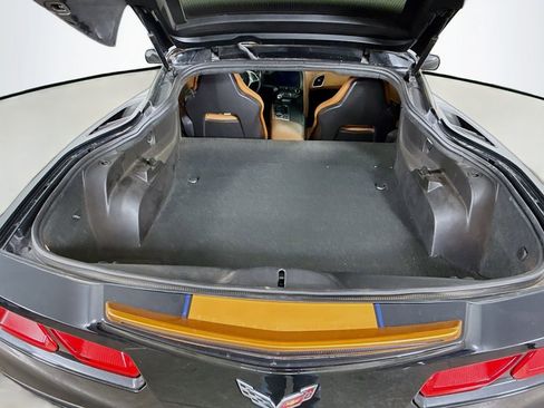 Used 2015 Chevrolet Corvette Stingray Coupe w/ 3LT Preferred Equipment Group image 25