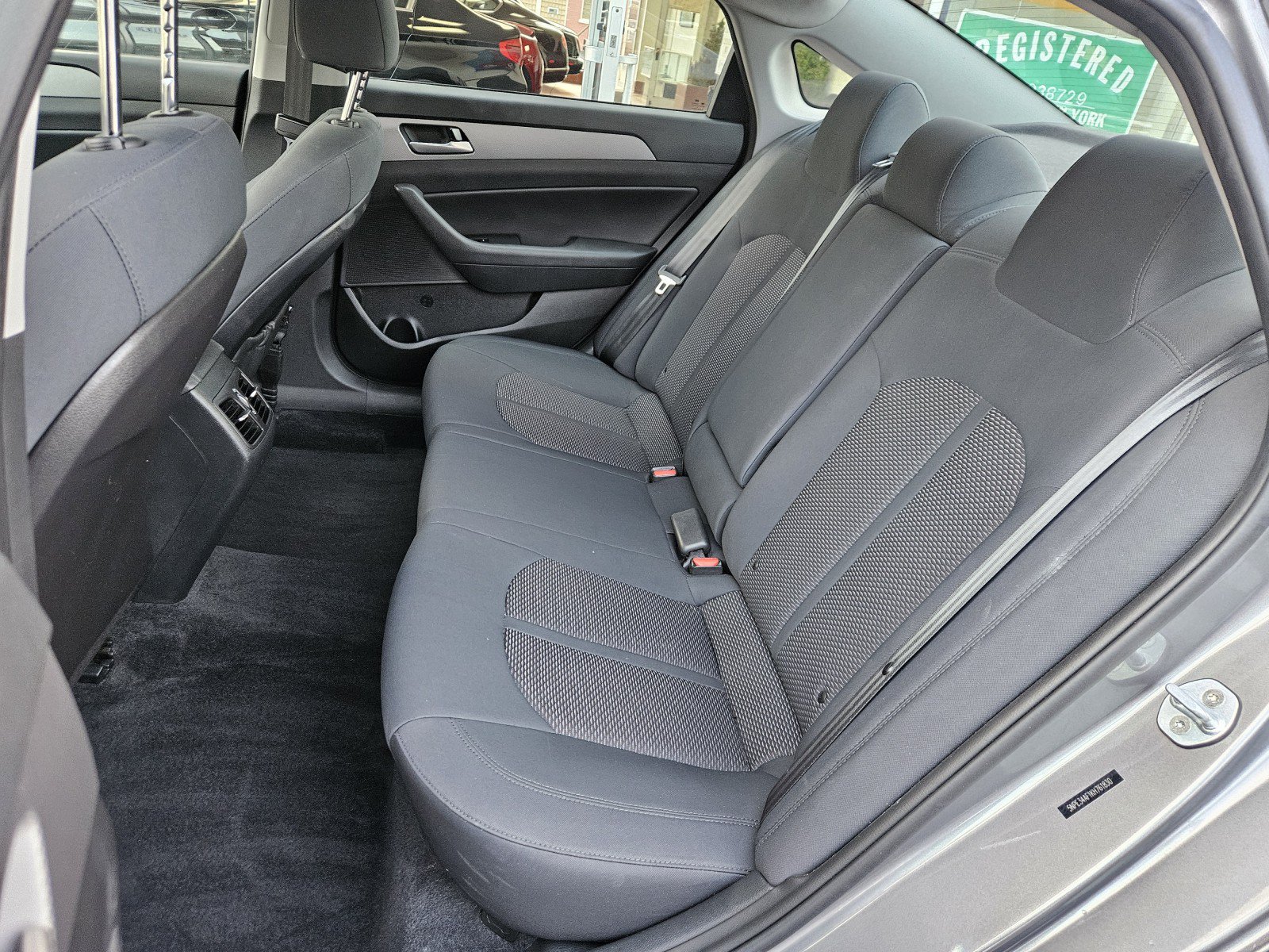 Used 2019 Hyundai Sonata SEL w/ Tech Package 02 FWD image 6