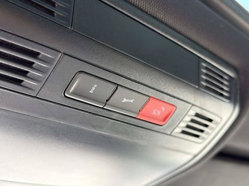 Certified 2024 Volkswagen Tiguan SE R-Line FWD image 24