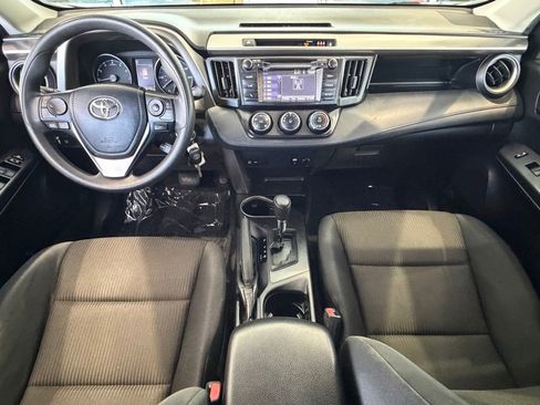 Certified 2018 Toyota RAV4 LE w/ All Weather Liner Package FWD image 30