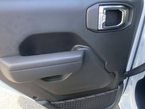 New 2025 Jeep Wrangler Willys image 15